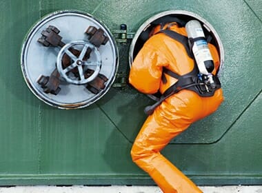 SEBERAPA BAHAYAKAH CONFINED SPACE